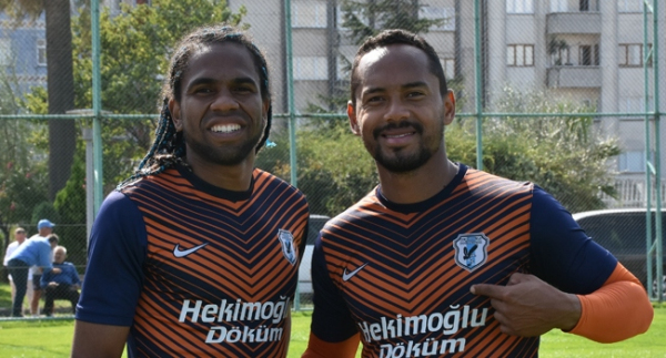 Amatör lig takımına Brezilyalı iki forvet