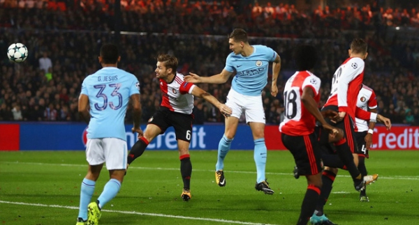 Feyenoord, City'e direnemedi