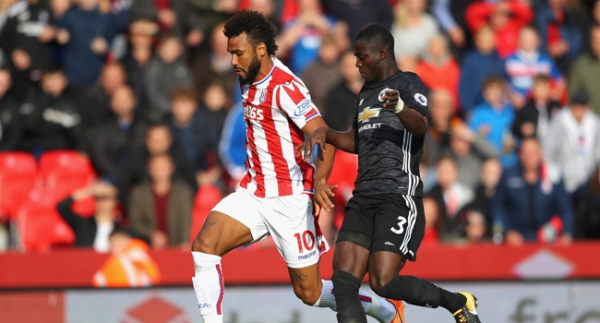 Manchester United puan kaybetti