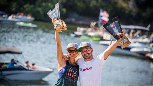 Red Bull Cliff Diving'in dördüncü ayağı yapıldı