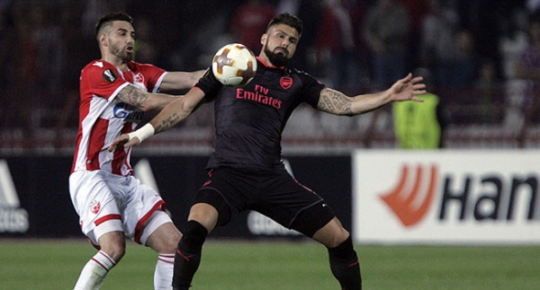 Arsenal 3'te 3 yaptı