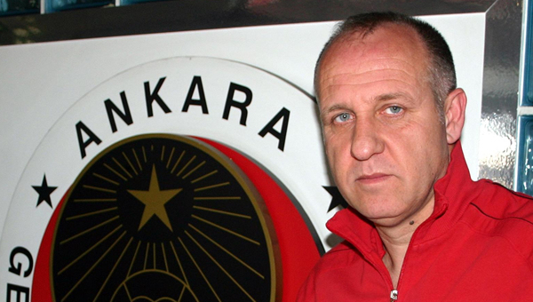 Bakkal: "Şu anda ligin başındayız, umutluyum"