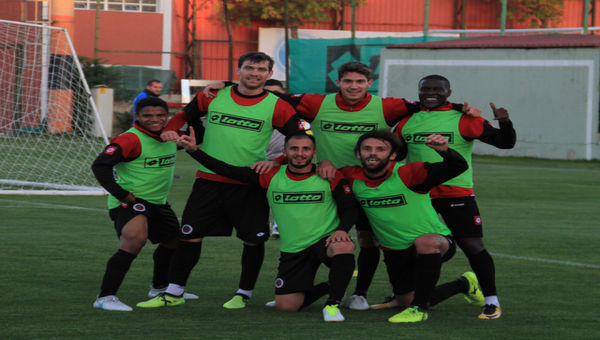 Gençlerbirliği, günü çift idmanla geçirdi