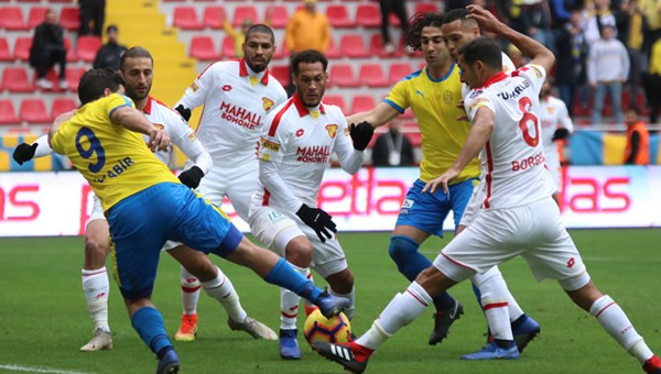 Bektaş: "90 dakikanın ardından beni üzen tek şey skor"