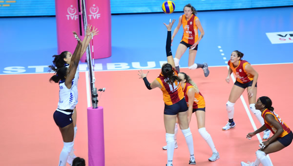 Halkbank, Galatasaray'dan set alamadı!