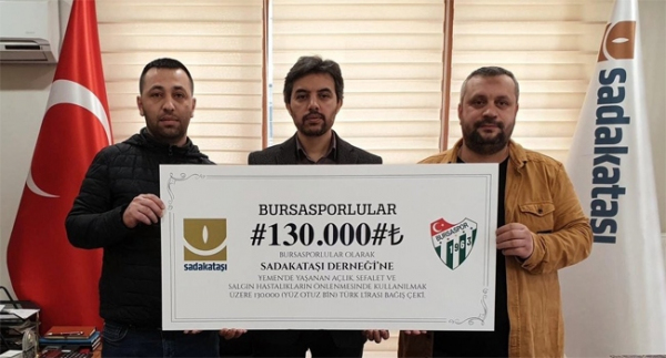 Bursaspor taraftarlarından örnek davranış