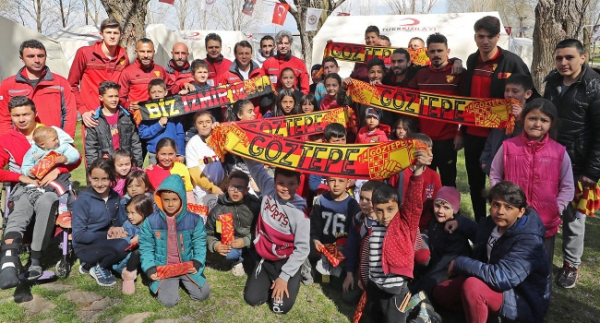 Göztepe'den Acıpayam'a anlamlı ziyaret