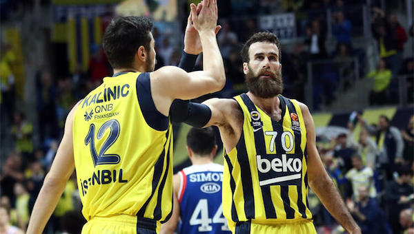 Gigi Datome ile üç yıl daha!