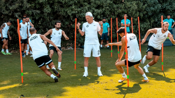 Altay, Fenerbahçe maçı hazırlıklarını sürdürüyor