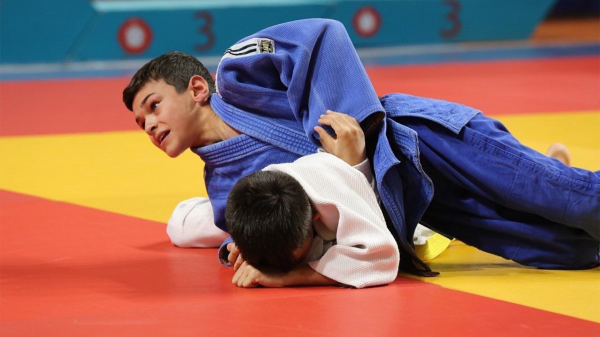Yıldızlar Judo Türkiye Şampiyonası Aksaray'da başladı